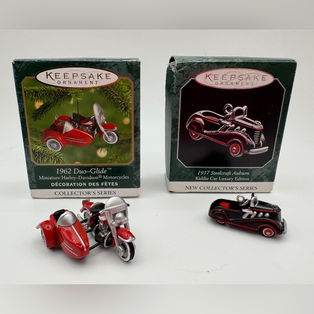 Hallmark miniatures. Harley-Davidson 1962 Duo-Glide & 1937 Kiddie car ornaments